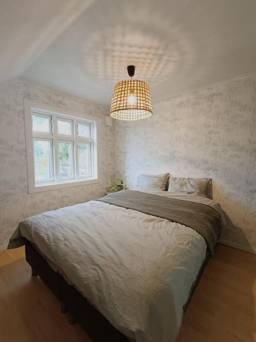 Charming House In Ulsteinvik With Free Parking别墅 外观 照片